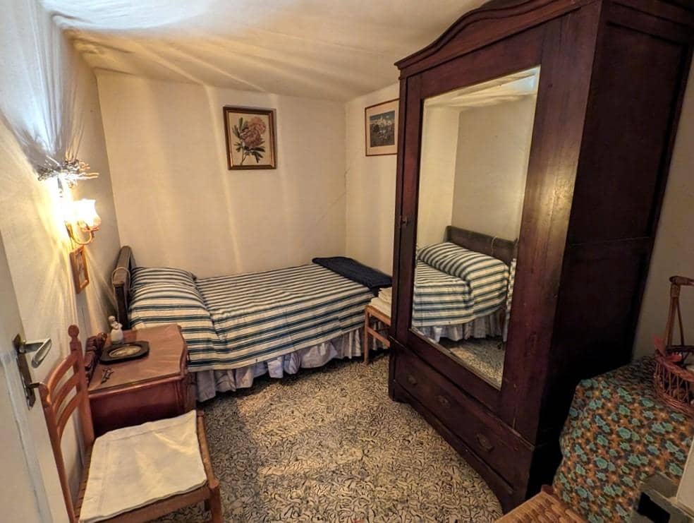 5 soveværelse Byhus til salg i Valderrobres med garage - € 110.000 (Ref: 9150254)