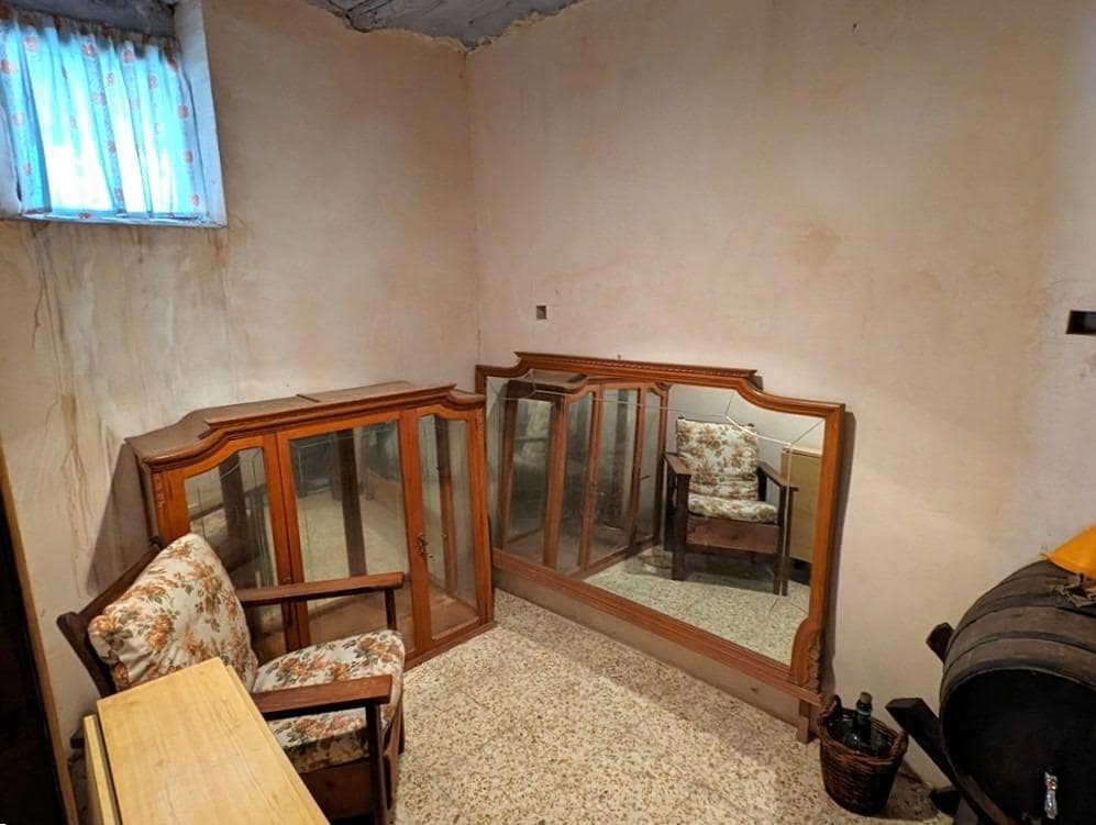 5 soveværelse Byhus til salg i Valderrobres med garage - € 110.000 (Ref: 9150254)