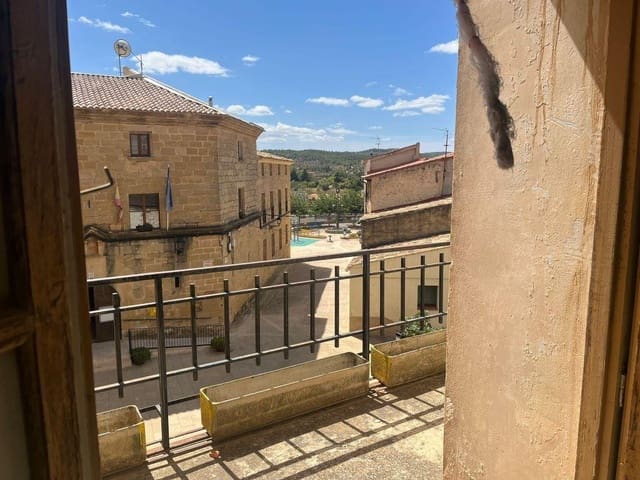 8 bedroom Townhouse for sale in Valjunquera - € 74,000 (Ref: 9150255)