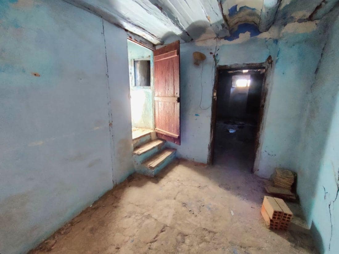 Ruin til salg i Beceite - € 29.000 (Ref: 9150257)