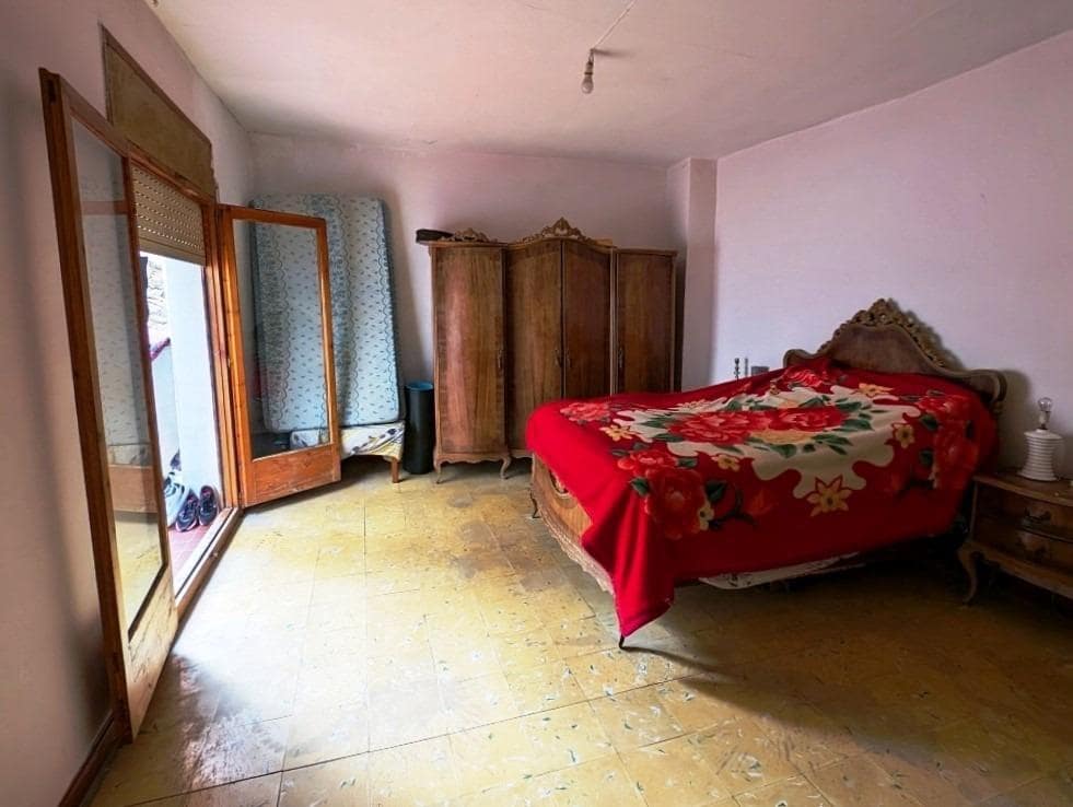 5 soveværelse Byhus til salg i Valderrobres - € 130.000 (Ref: 9150260)