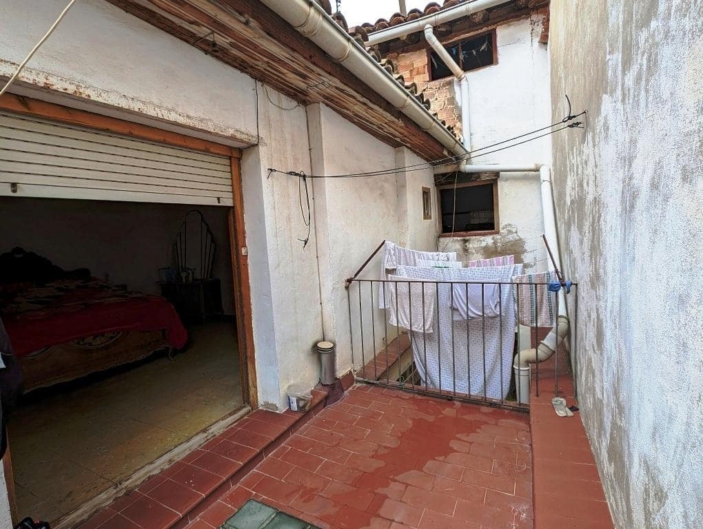 5 soveværelse Byhus til salg i Valderrobres - € 130.000 (Ref: 9150260)