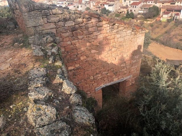 1 sypialnia Finka/Dom wiejski na sprzedaż w Valdeltormo - 10 000 € (Ref: 9150264)