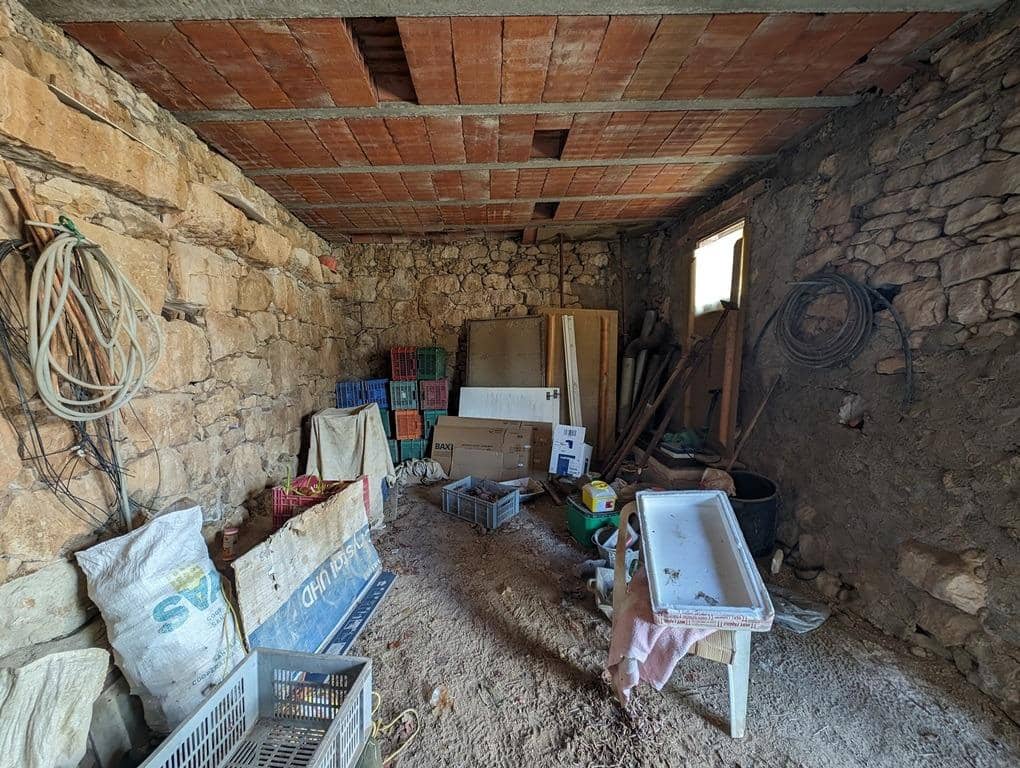 Finka/Dom wiejski na sprzedaż w La Portellada - 25 000 € (Ref: 9150265)