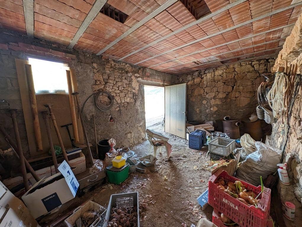 Finka/Dom wiejski na sprzedaż w La Portellada - 25 000 € (Ref: 9150265)