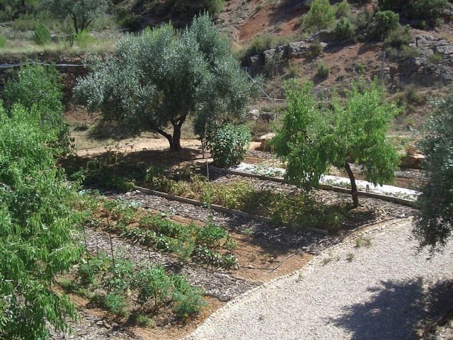 4 soveværelse Finca/Landehus til salg i Beceite med garage - € 490.000 (Ref: 9150269)