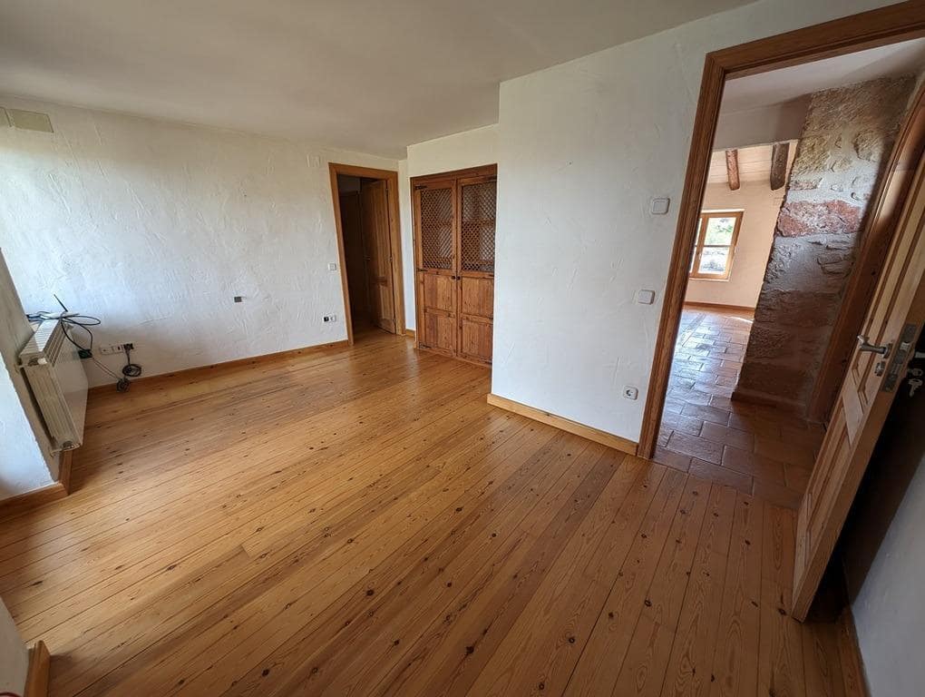 4 soveværelse Finca/Landehus til salg i Beceite med garage - € 490.000 (Ref: 9150269)