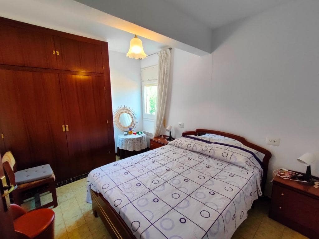 5 soveværelse Villa til salg i Cretas med garage - € 275.000 (Ref: 9150270)