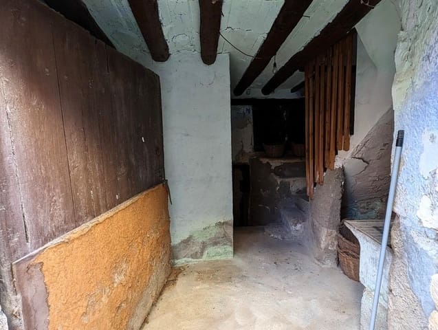 3 slaapkamer Finca/Landhuis te koop in Lledó - € 37.500 (Ref: 9150274)