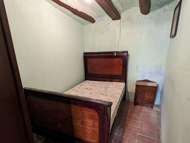 3 slaapkamer Finca/Landhuis te koop in Lledó - € 37.500 (Ref: 9150274)