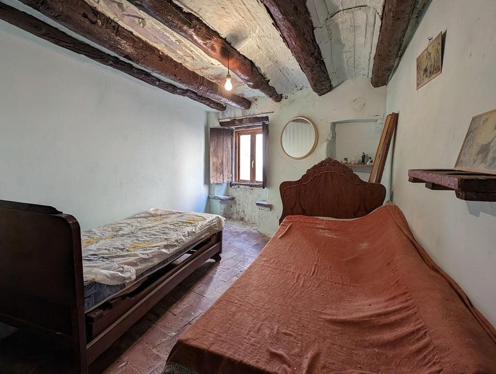 3 slaapkamer Finca/Landhuis te koop in Lledo - € 37.500 (Ref: 9150274)