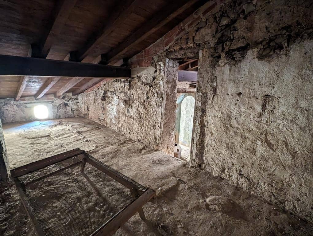 3 slaapkamer Finca/Landhuis te koop in Lledo - € 37.500 (Ref: 9150274)