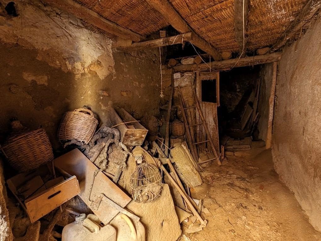 3 slaapkamer Finca/Landhuis te koop in Lledo - € 37.500 (Ref: 9150274)