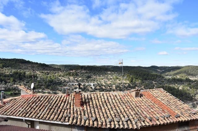 3 bedroom Townhouse for sale in Fórnoles - € 65,000 (Ref: 9150276)