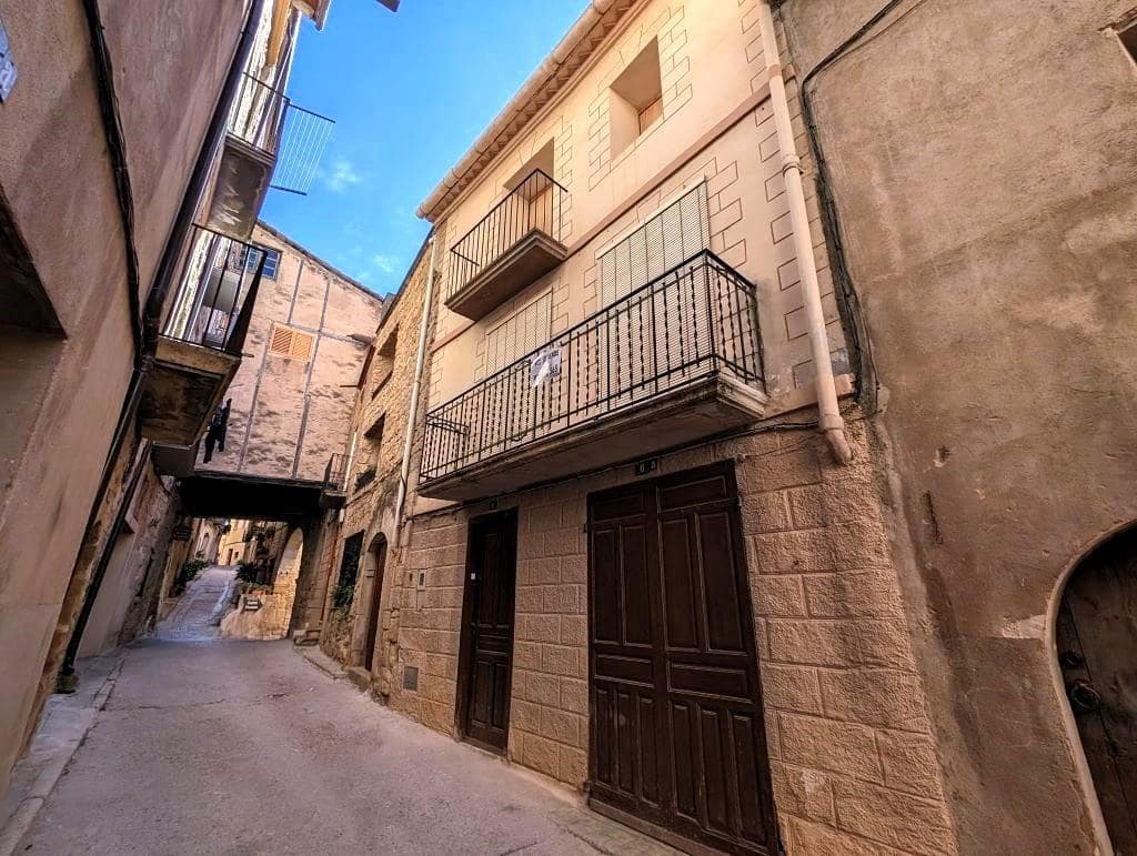 5 soveværelse Byhus til salg i Horta de Sant Joan - € 248.000 (Ref: 9150277)