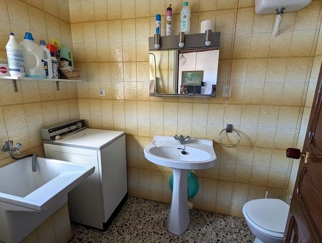 5 makuuhuone Omakotitalo myytävänä paikassa Horta de Sant Joan - 248 000 € (Ref: 9150277)