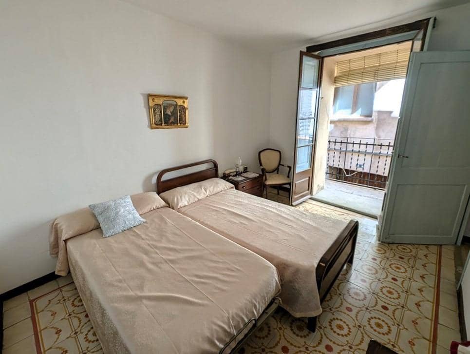 5 soveværelse Byhus til salg i Horta de Sant Joan - € 248.000 (Ref: 9150277)