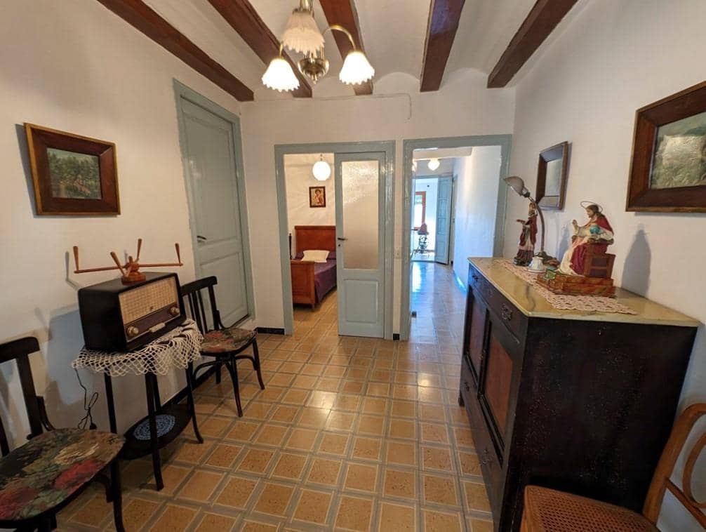 5 soveværelse Byhus til salg i Horta de Sant Joan - € 248.000 (Ref: 9150277)