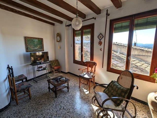 5 makuuhuone Omakotitalo myytävänä paikassa Horta de Sant Joan - 248 000 € (Ref: 9150277)