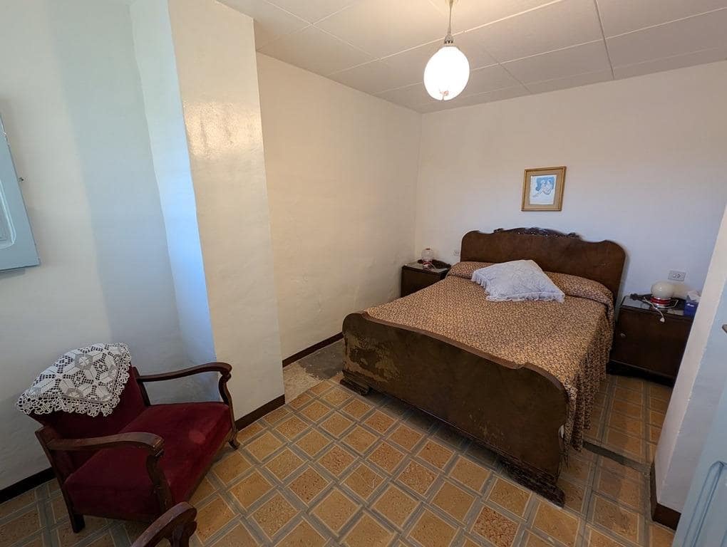 5 soveværelse Byhus til salg i Horta de Sant Joan - € 248.000 (Ref: 9150277)