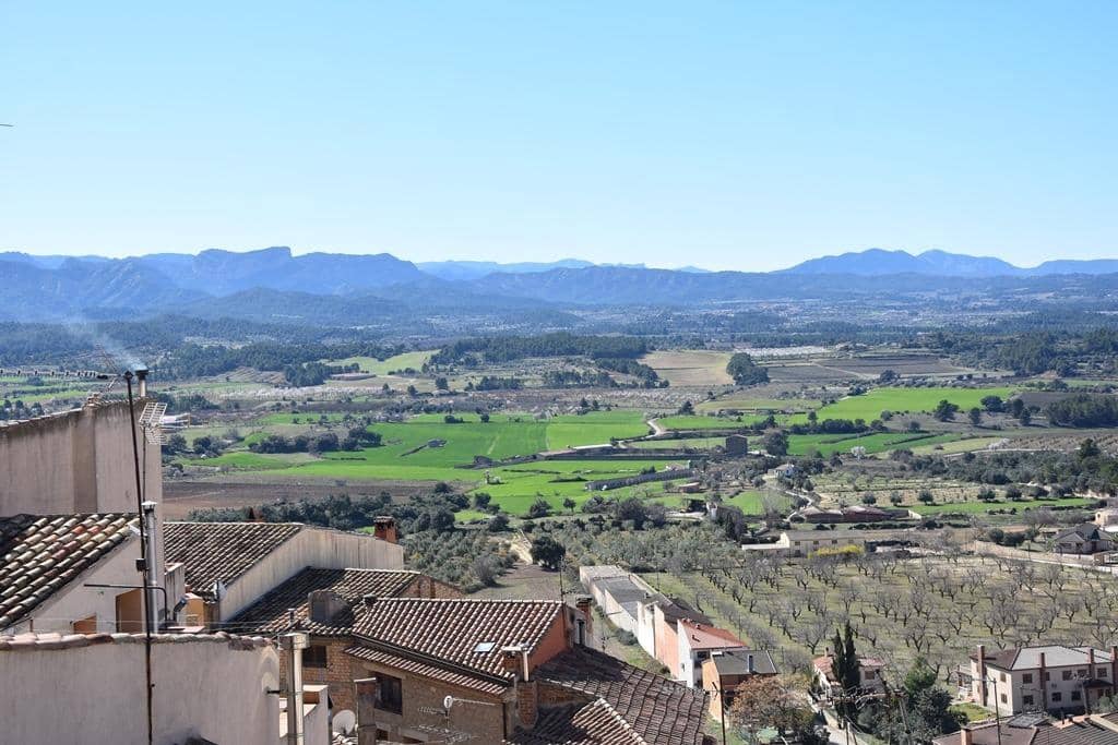 5 soveværelse Byhus til salg i Horta de Sant Joan - € 248.000 (Ref: 9150277)