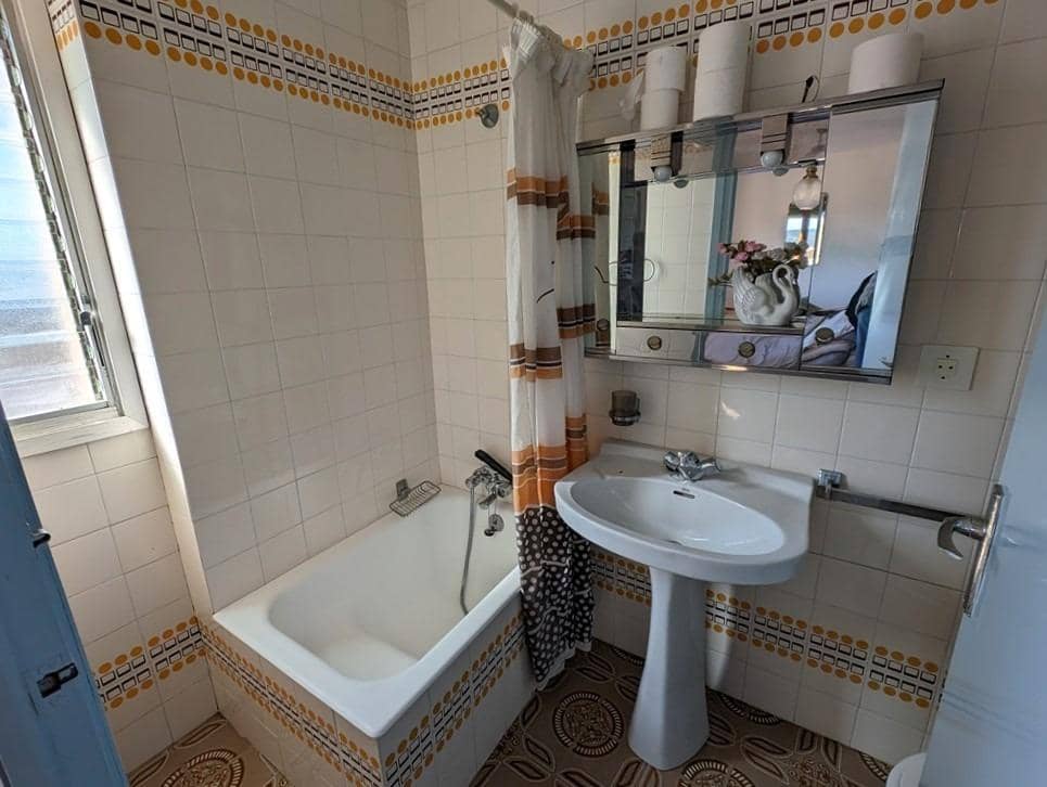 5 soveværelse Byhus til salg i Horta de Sant Joan - € 248.000 (Ref: 9150277)