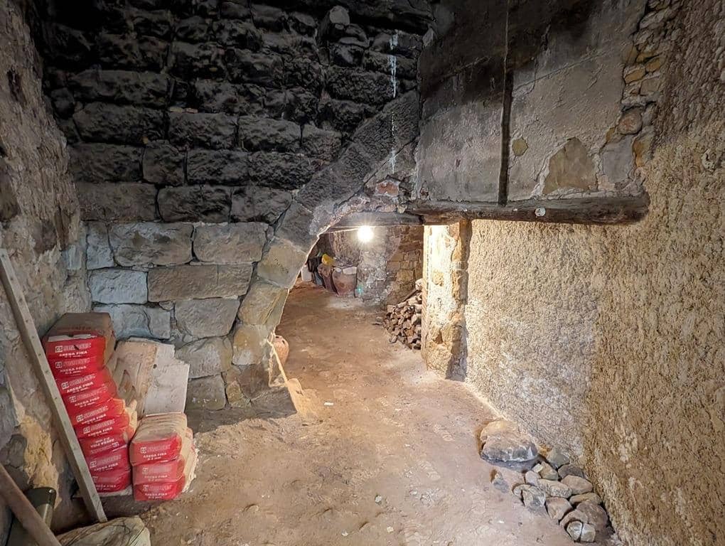 5 soveværelse Byhus til salg i Horta de Sant Joan - € 248.000 (Ref: 9150277)