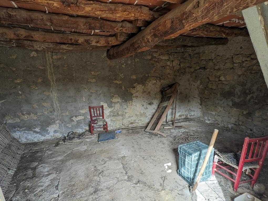 Finca/Herregård til salgs i Arens de Lledo - € 43 000 (Ref: 9150279)