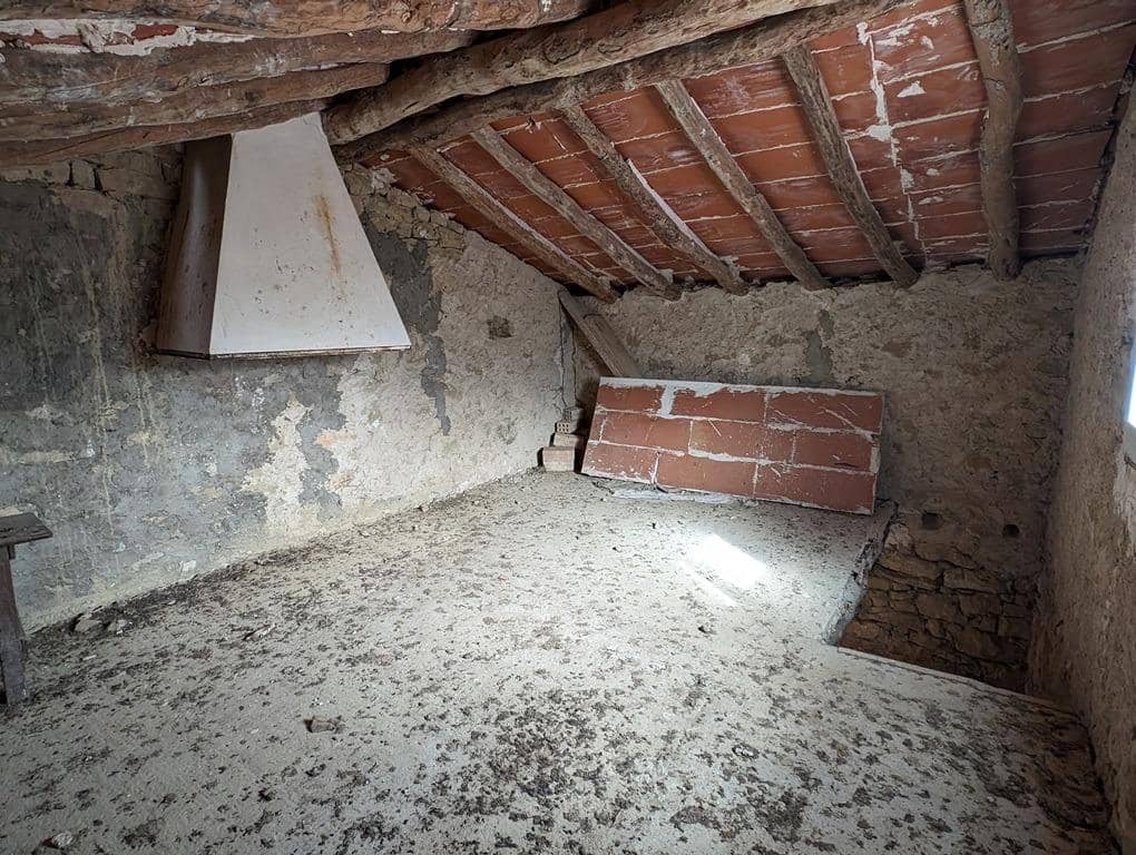 Finca/Herregård til salgs i Arens de Lledo - € 43 000 (Ref: 9150279)