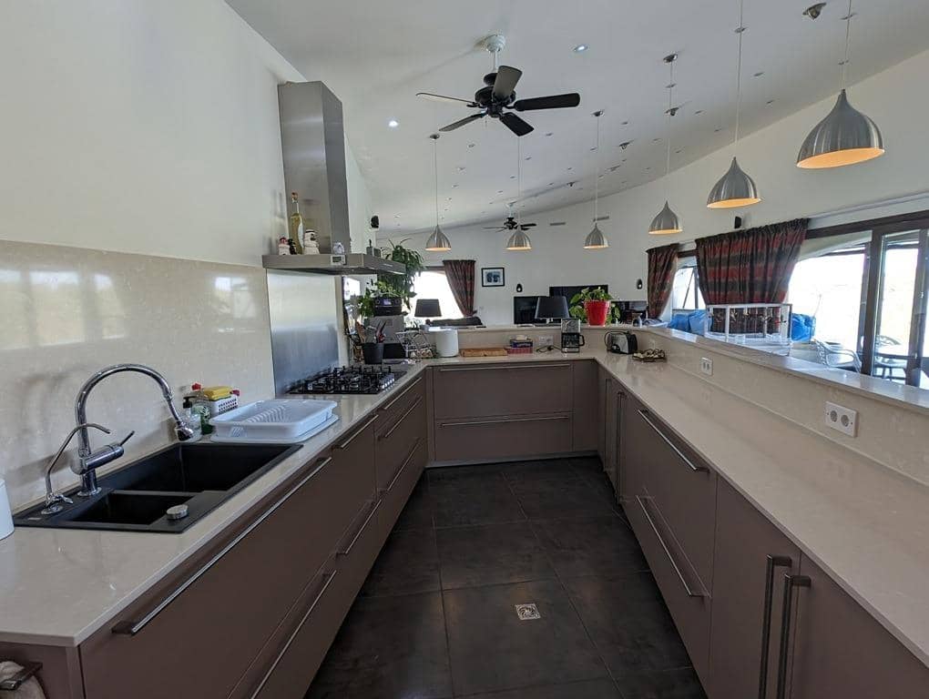 Finca/Casa Rural de 3 habitaciones en Cretas en venta con garaje - 470.000 € (Ref: 9150280)