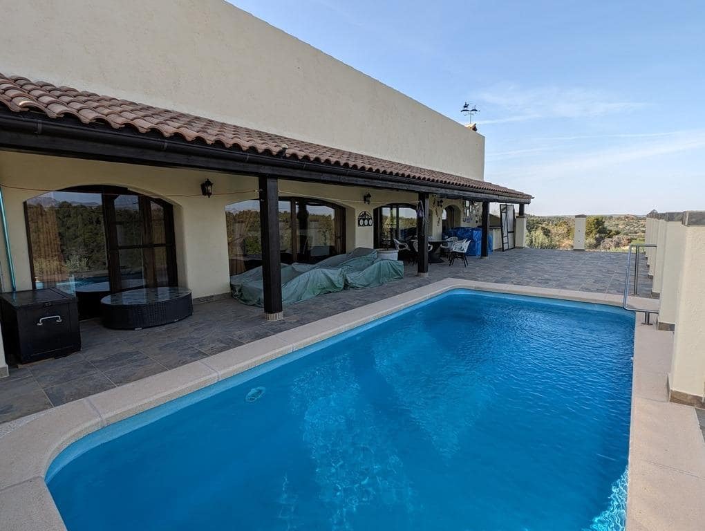Finca/Casa Rural de 3 habitaciones en Cretas en venta con garaje - 470.000 € (Ref: 9150280)