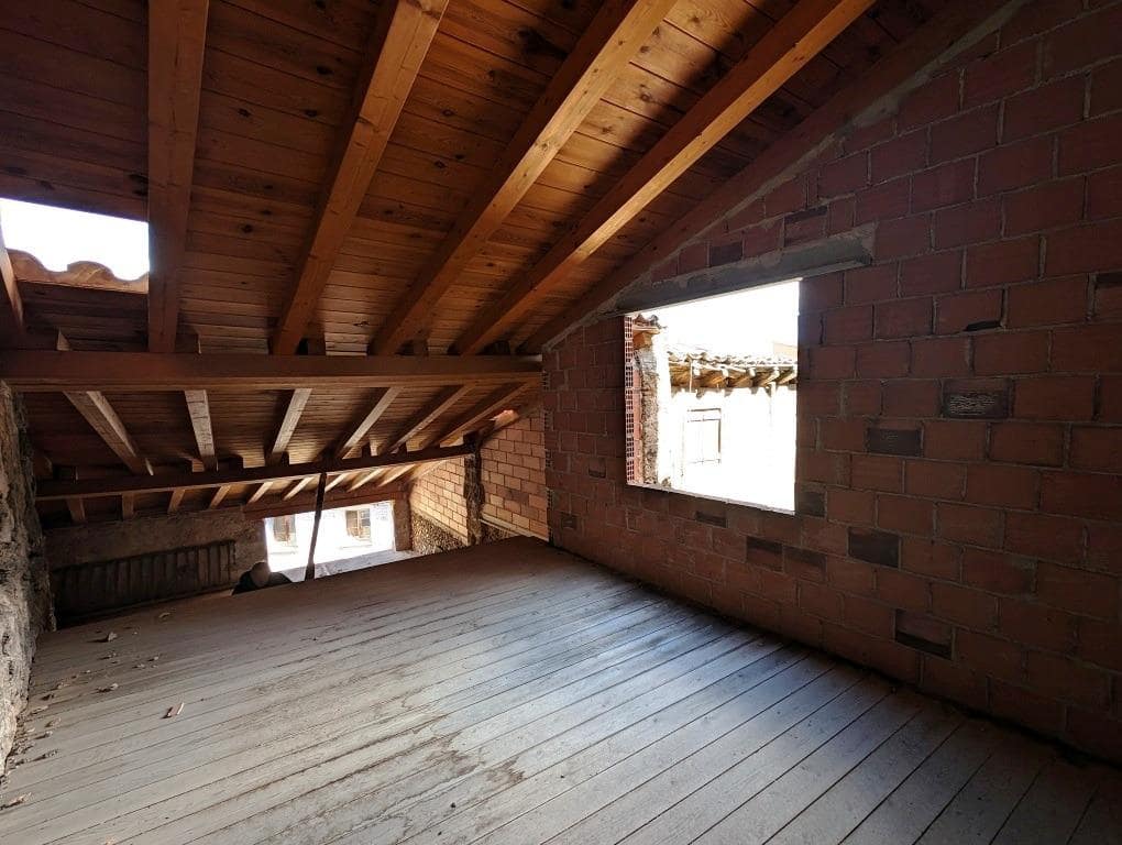 Ruin til salg i Beceite - € 80.000 (Ref: 9150281)