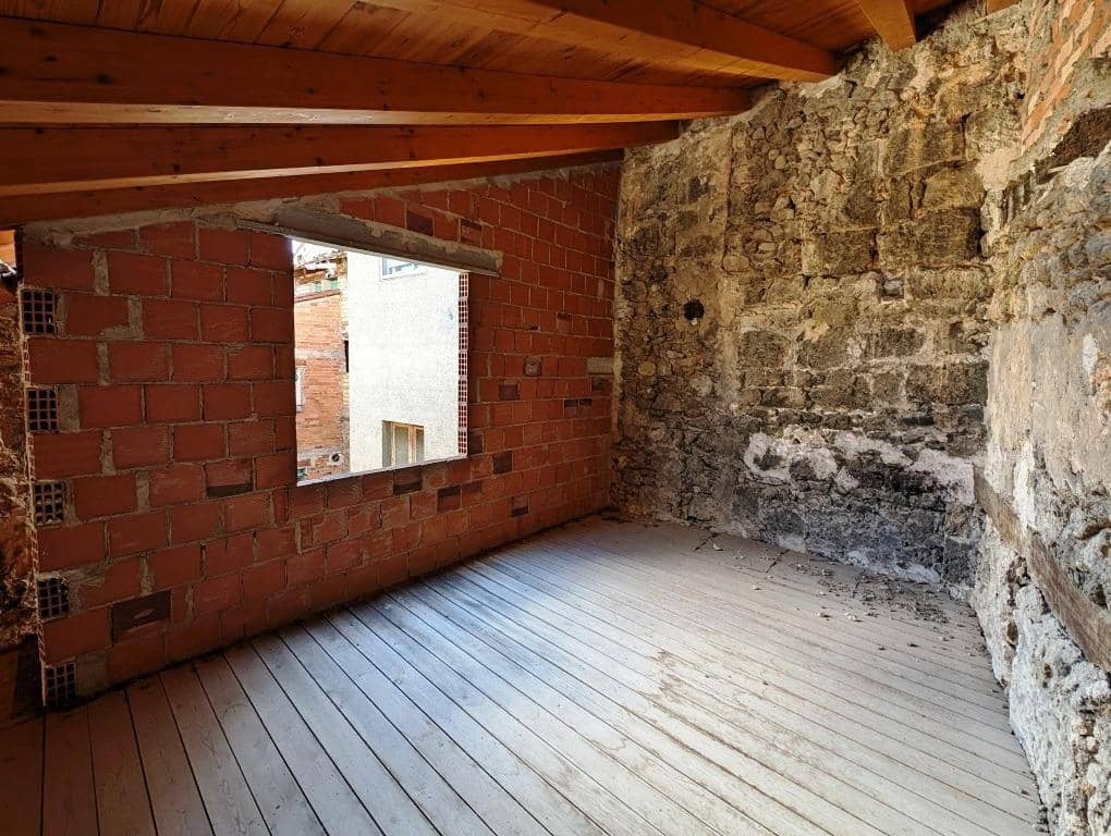 Ruin til salg i Beceite - € 80.000 (Ref: 9150281)