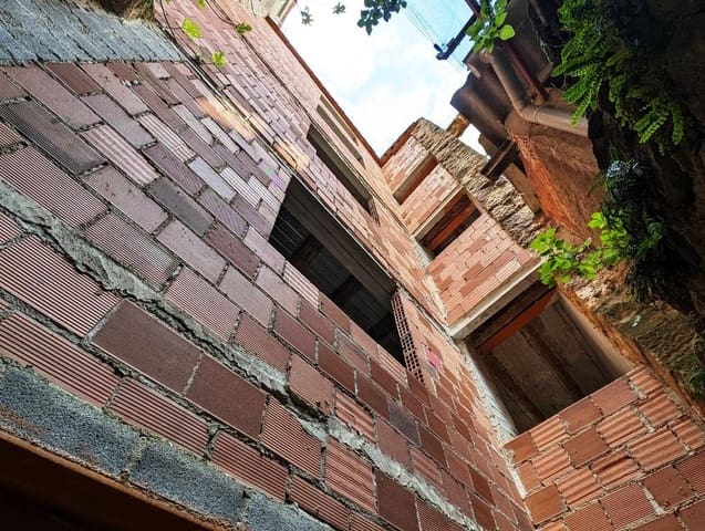 Ruin for sale in Beceite - € 80,000 (Ref: 9150281)