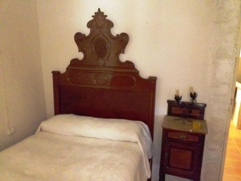 3 soverom Hus til salgs i Mazaleon - € 40 000 (Ref: 9150284)