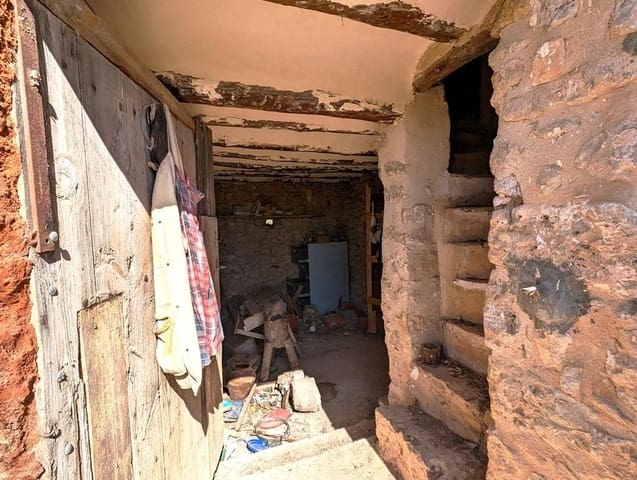 Finca/Landhuis te koop in Valderrobres - € 35.000 (Ref: 9150287)