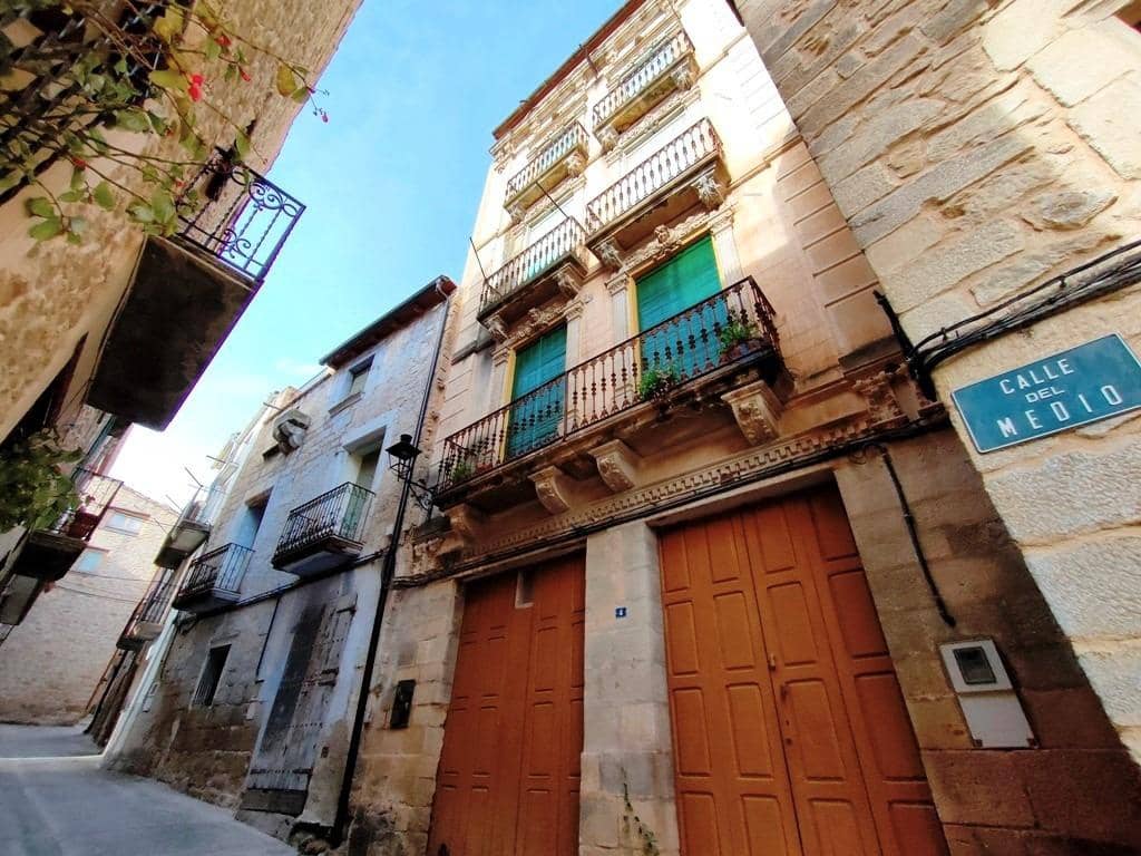 7 soveværelse Byhus til salg i Arens de Lledo - € 95.000 (Ref: 9150289)