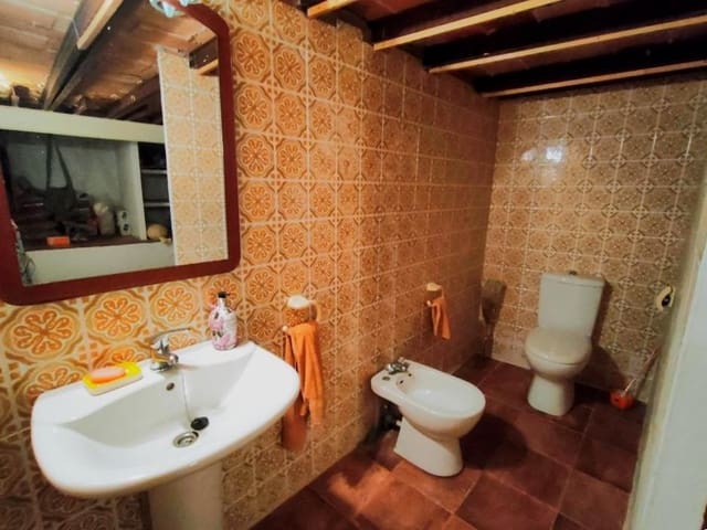 7 bedroom Townhouse for sale in Arens de Lledó - € 95,000 (Ref: 9150289)