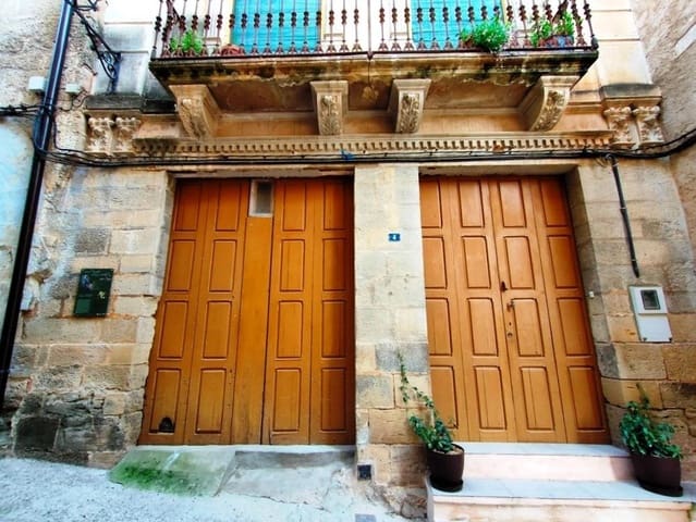 7 bedroom Townhouse for sale in Arens de Lledó - € 95,000 (Ref: 9150289)