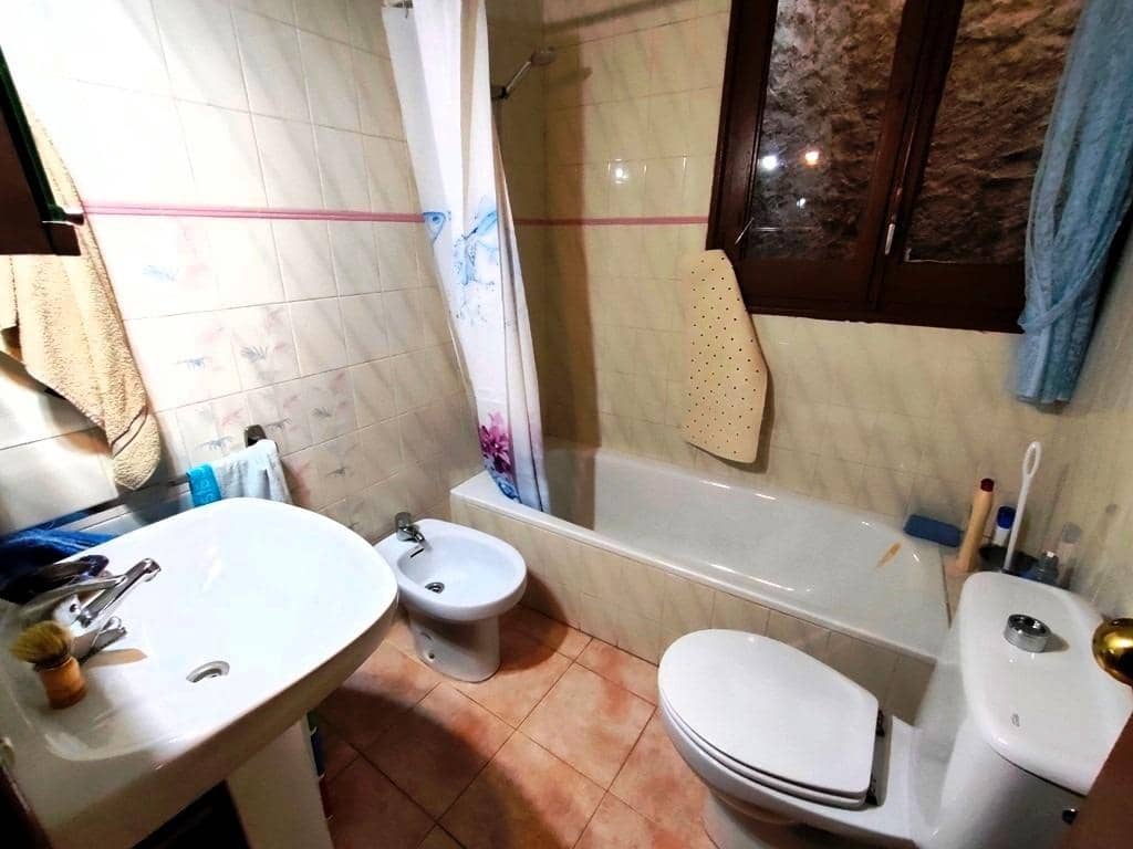 7 soveværelse Byhus til salg i Arens de Lledo - € 95.000 (Ref: 9150289)