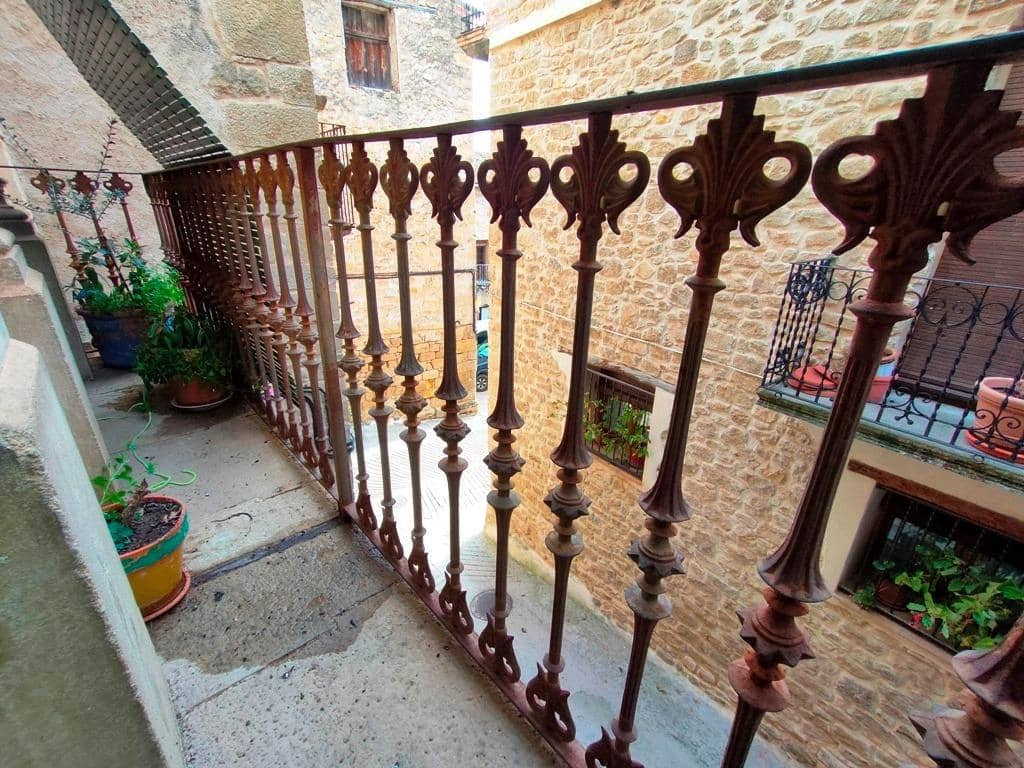 7 soveværelse Byhus til salg i Arens de Lledo - € 95.000 (Ref: 9150289)