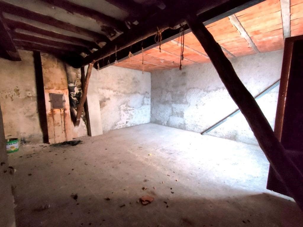 7 soveværelse Byhus til salg i Arens de Lledo - € 95.000 (Ref: 9150289)