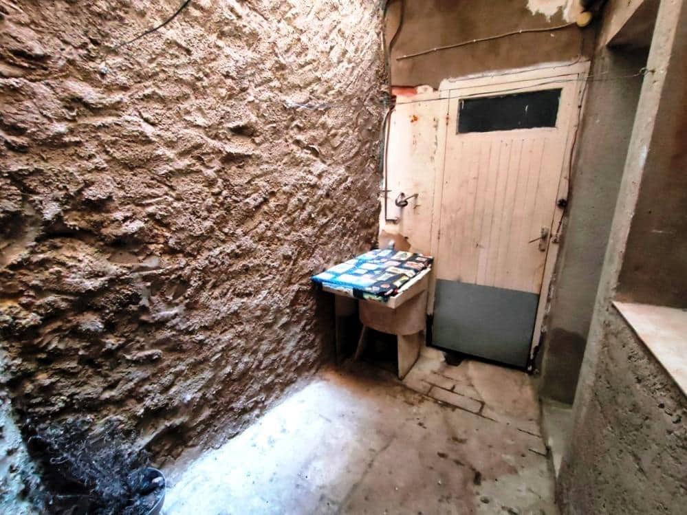 7 soveværelse Byhus til salg i Arens de Lledo - € 95.000 (Ref: 9150289)