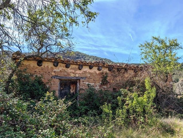 Finca/Landehus til salg i Fuentespalda - € 85.000 (Ref: 9150290)
