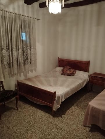 3 bedroom Townhouse for sale in Valdeltormo - € 55,000 (Ref: 9150297)