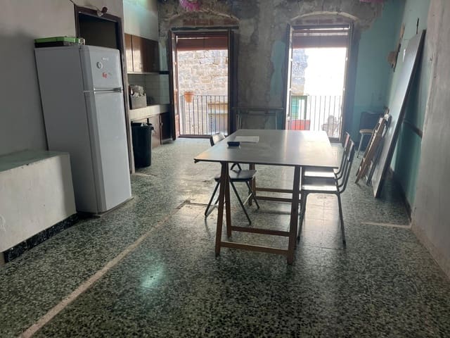 3 bedroom Townhouse for sale in Calaceite - € 129,000 (Ref: 9150304)