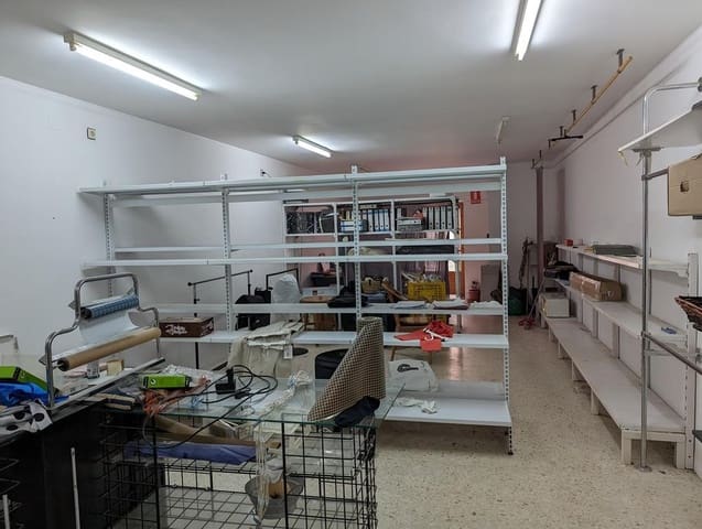 Casa de 3 habitaciones en Calaceite en venta - 130.000 € (Ref: 9150306)