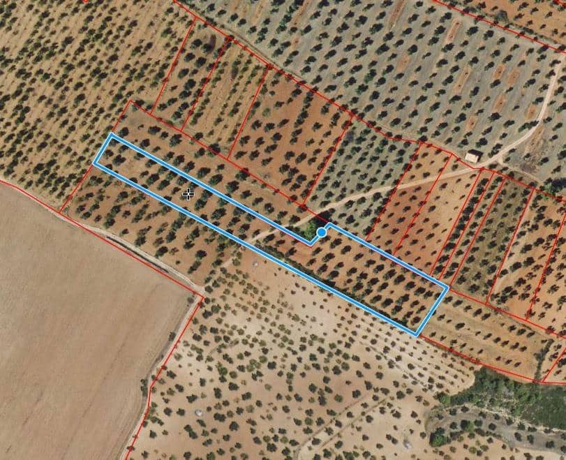 Finca/Herregård til salgs i Cretas - € 12 000 (Ref: 9150314)