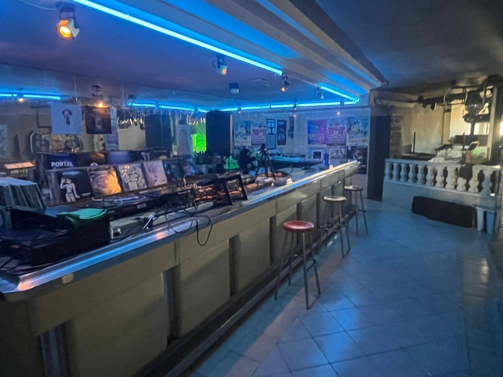 Erhverv til salg i Valderrobres - € 500.000 (Ref: 9150319)