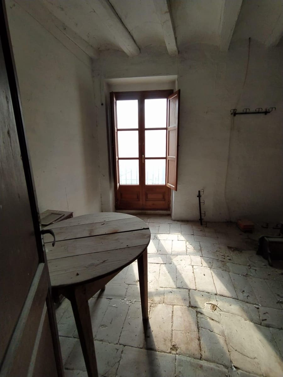 4 soveværelse Byhus til salg i Calaceite med garage - € 95.000 (Ref: 9150322)